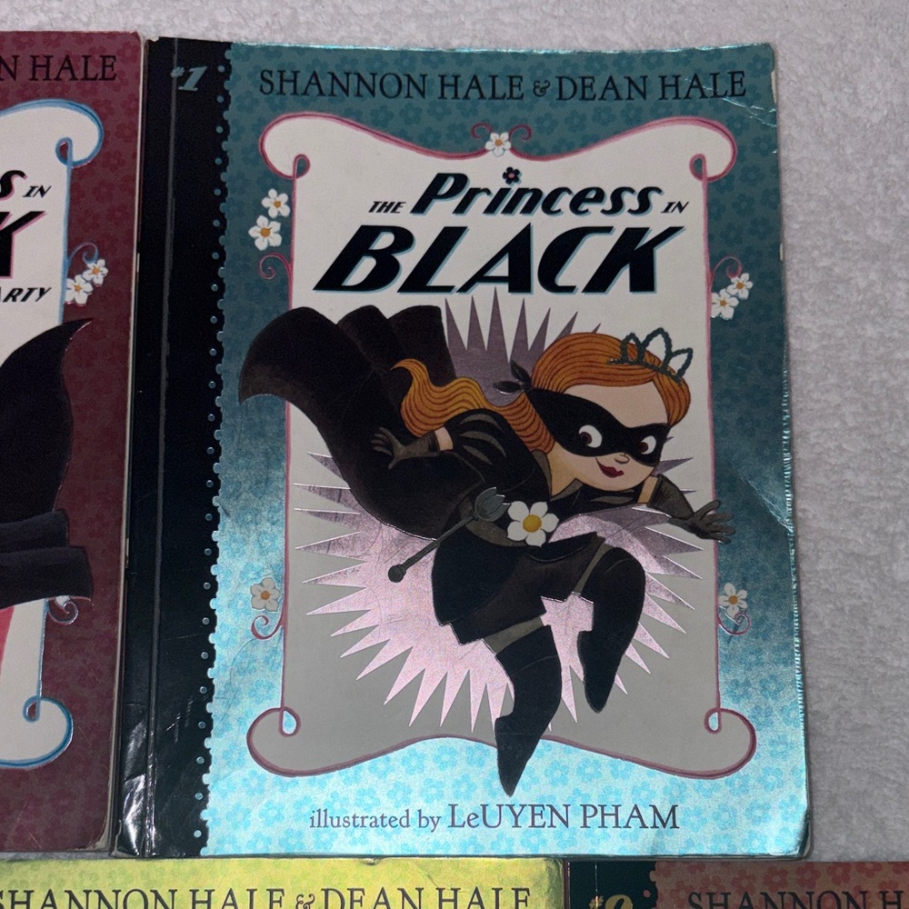 Princess in Black Book Set - 1-4 and 9 chapter books - Picture 3 of 10